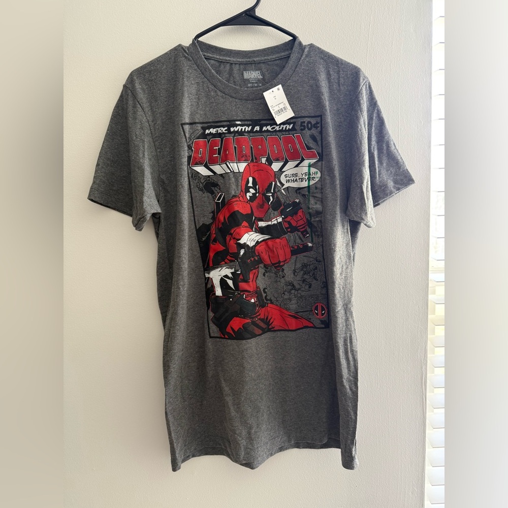 Marvel Deadpool Gray Grey Short Sleeve T-Shirt Men’s Medium NWT